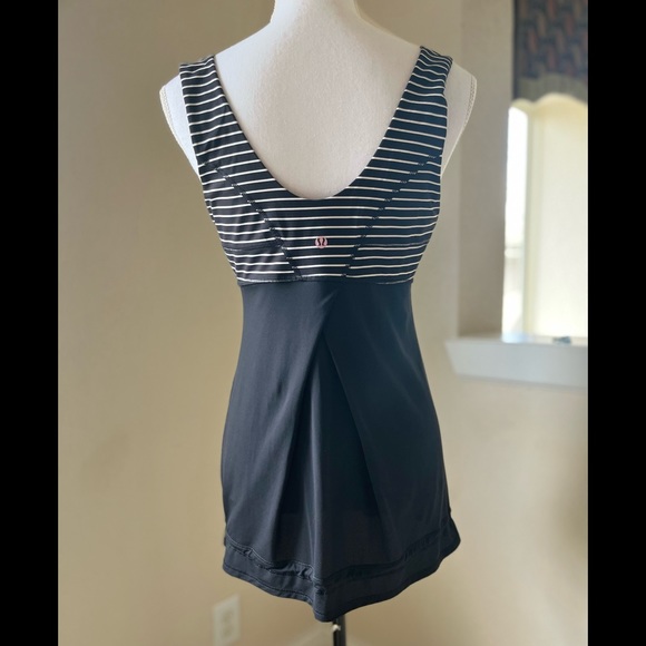 Lululemon Run: Tame Me Tank striped top - Picture 2 of 16